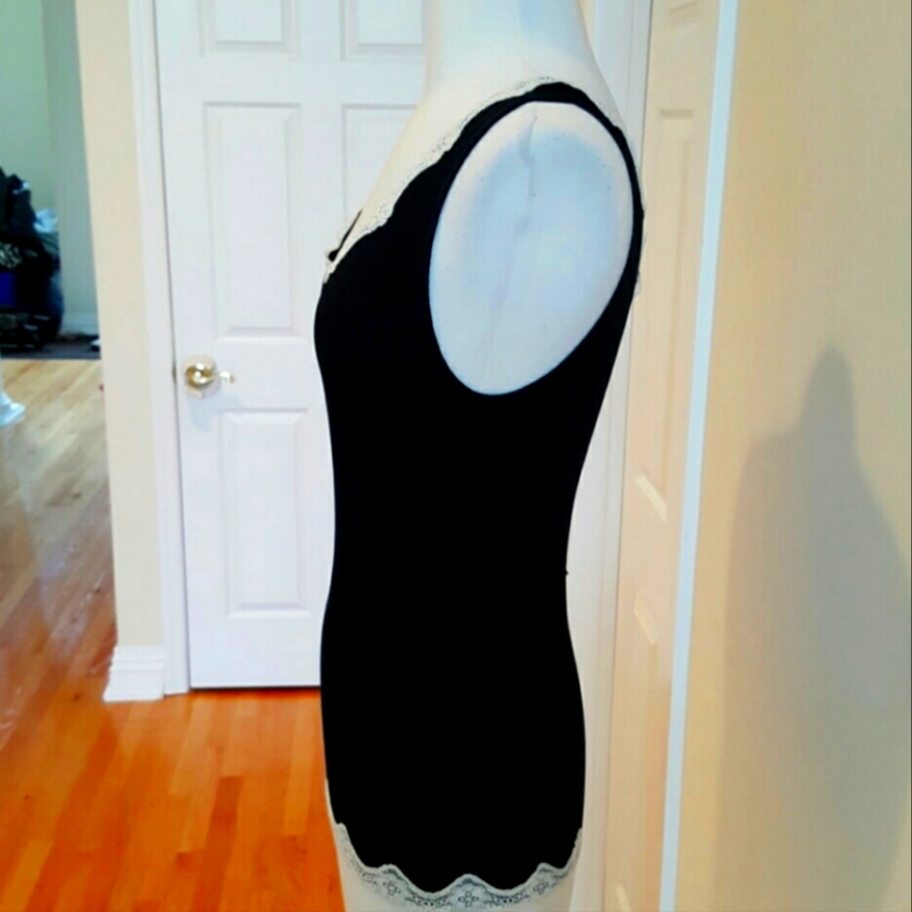 🐦⬛ Sweet Precious Merona Black Ribbed & Ivory Scalloped Lace Cami Tank Top - M - Picture 2 of 15